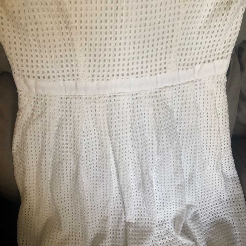 Dress - Picture 4 of 4